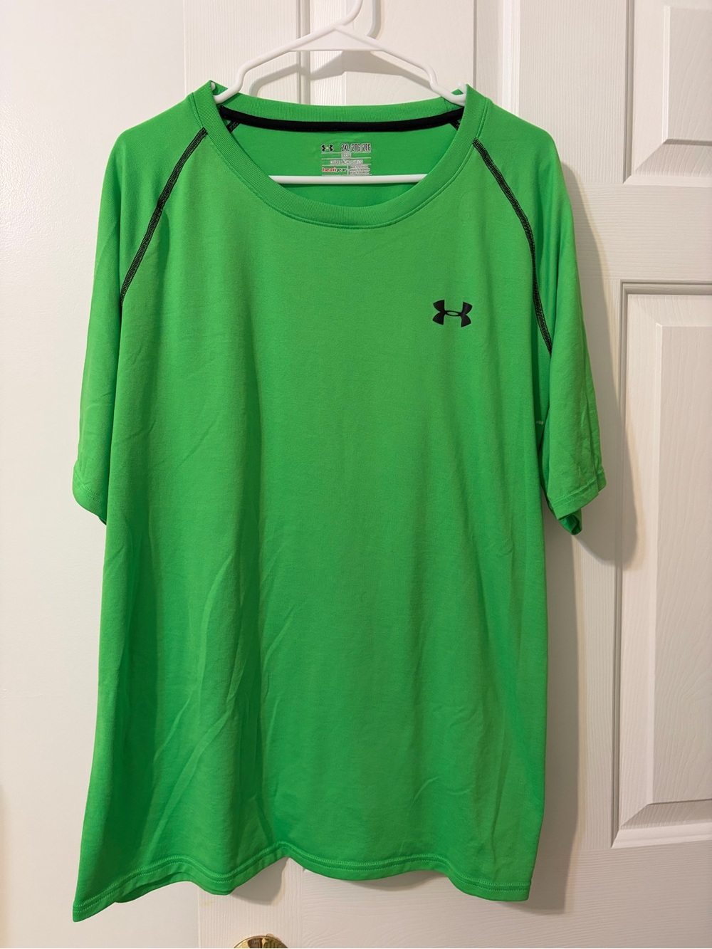 Under Armour HeatGear Men's 2XL Big & Tall Green Crew Neck T-Shirt Loose Fit